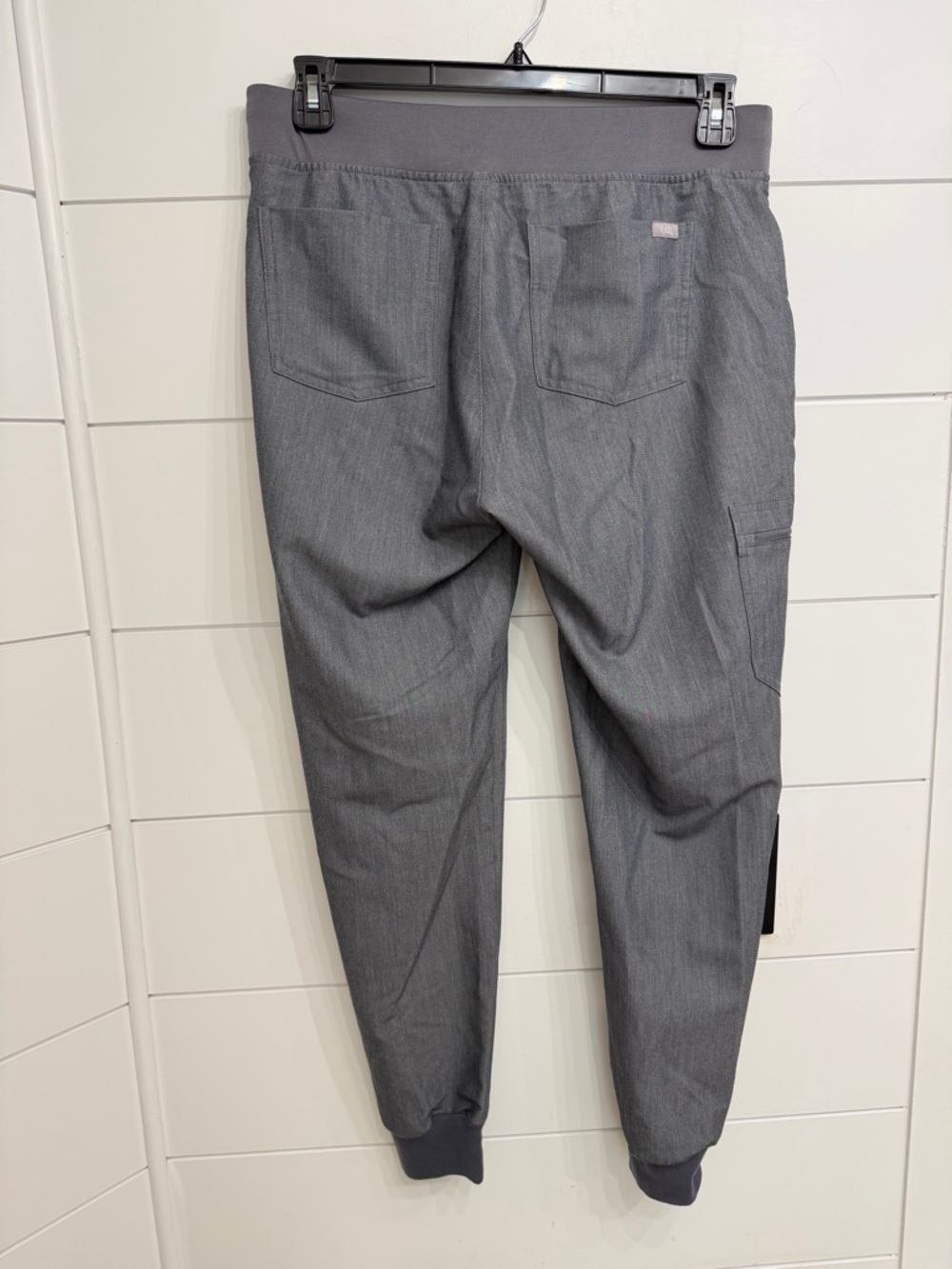 FIGS SET! Gray Catarina Scrub Top & Zamora Jogger Pants M 36508 - Picture 6 of 15